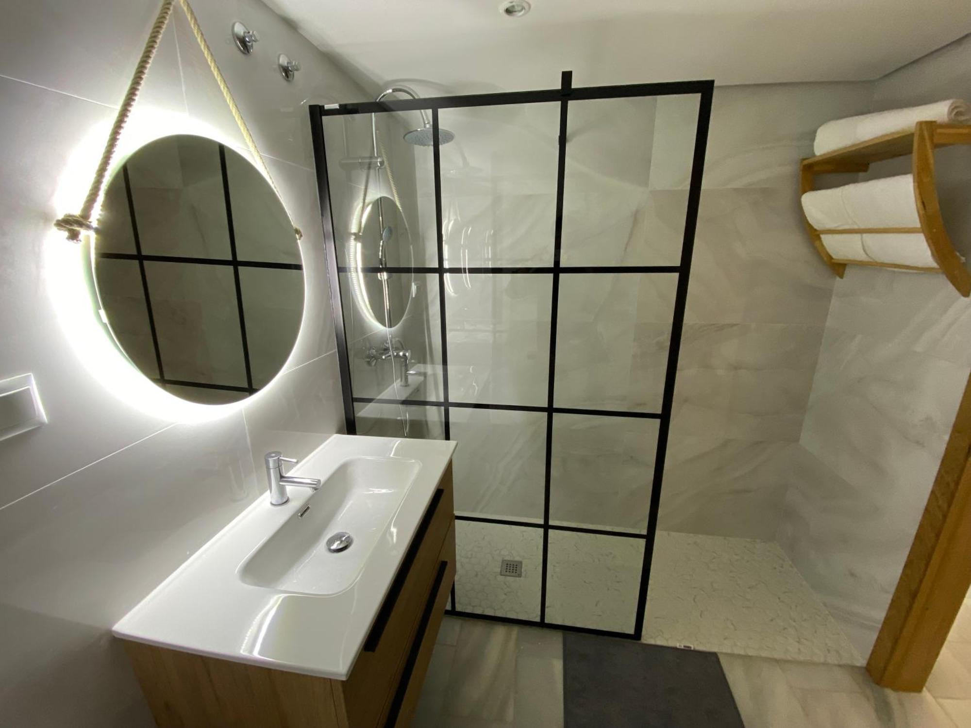 Nomad Stays Milos Y Bali Marbella Exterior photo